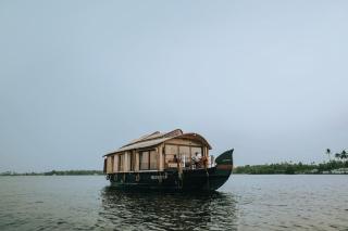 Lotus Lande House Boats - Alleppey - 0