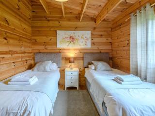 Halfmoon Wood - Ukc2194 - Caunton - 2