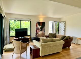 Riverside Hideaway - Torquay - 1