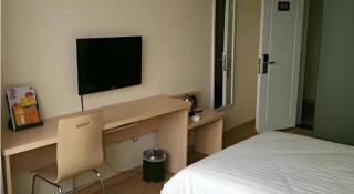 7 Days Inn Baiyin Renmin Road Passenger Station - Baiyin - 4