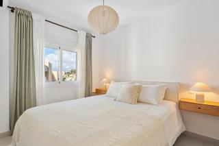 4BR Penthouse w Pool & Parking 500m from the Beach - Marbella - 5
