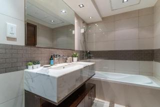 Elegant 1BR At Sanibel Tower park Island Tower Dubai Marina by al sarya holiday homes - 8