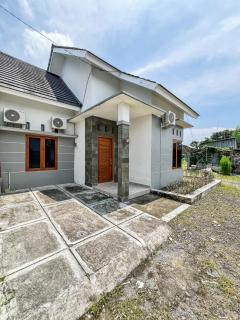 Griya Godean Homestay Jogja - 7