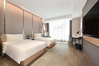 Atour Hotel Qinhuangdao Railway Station Beigang Street - 2