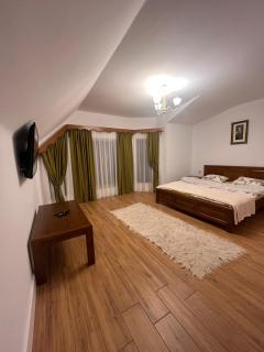 Casa Tomescu - Curtea de Argeş - 9