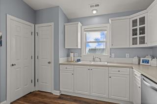 Barefoot West Duplex - Atlantic Beach - 4