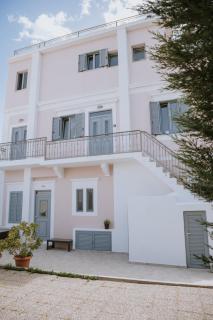 Leoni's House near the Beach - Kremasti - 9