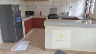 Flexi Long Stay En-Suite, Diani - - 5