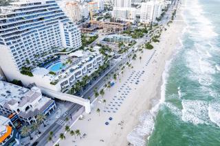 Beachfront Ritz-Carlton Luxury 1BR Residence - Fort Lauderdale - 6
