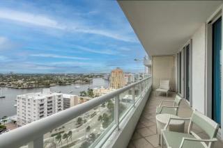 Beachfront Ritz-Carlton Luxury 1BR Residence - 4