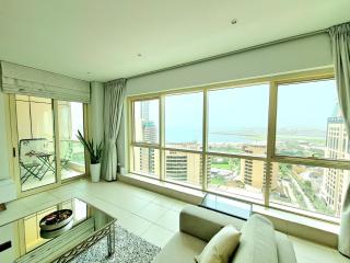 REFURBISHED 2BHK - Panoramic Sea & Beach View Stay-Sleeps 6 - Dubai - 5