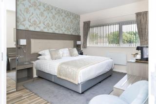 Kingfisher Park - Deanshanger - 8