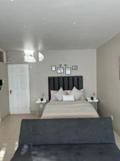 Charming Oasis in Town - Cidade Do Cabo - 8