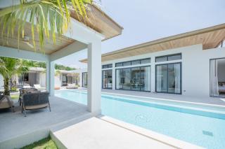 Mouana Breeze Mai Khao 5-bedroom Pool Villa 9914 - Mai Khao Beach - 5