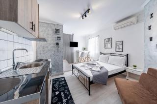 Utopia Central Studio - Città di Corfù - 9