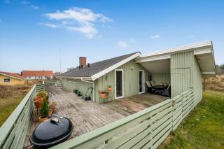 Cozy Holiday Home With A Large Enclosed Terrace, - Hvide Sande - 0