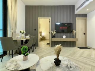 Brand New-Fully Furnished Elegant 1BR In JVC - 0