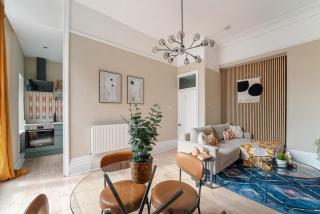 Sophisticated Apartment with Clifton Views - Bristol - 6