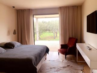 Villa de Standing avec vue montagne, proche de Porto-Vecchio - 2