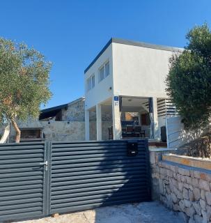 Holiday house with a parking space Drvenik , Drvenik - 24088 - Dolići - 0