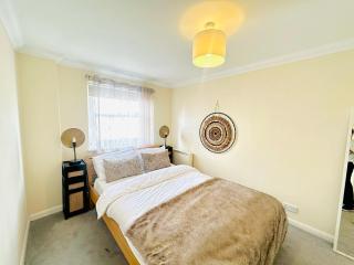 Notting Hill 2 bedroom Cosy Apartment - London - 9