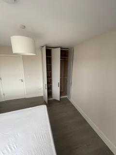 Charming Flat in North Dublin - 5