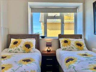 Combe Hill Flat - Parking & Seaview - Ilfracombe - 4