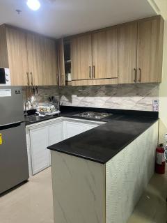 2Br Suite Shore Residences by JMS - Manila - 7