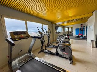 Hotel Jardines de Uleta Suites - Vitoria-Gasteiz - 1