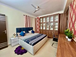 Arshiya Stays - Noida - 9