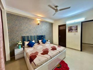 Arshiya Stays - Noida - 1