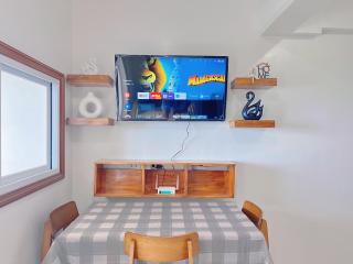 Panglao Luxury Sea View Condo, Pool, Cafe & Grocery On Site - Suite 519 - Dauis - 1