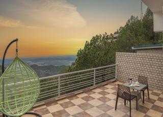 LakeView Kasauli Cottage - Kasauli - 2