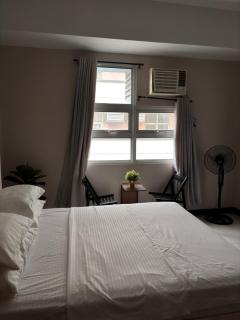 101 Newport West wing condominium - Manila - 3
