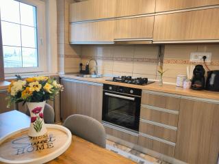 Mountain View Apartment - Petroşani - 9