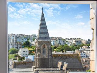 White Horses - Seaviews - Ilfracombe - 2