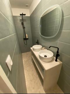 Paros appartement salon et chambre - Nîmes - 7