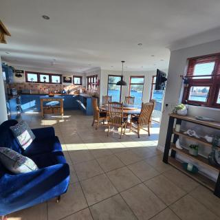 Flag House Norfolk Broads - Brundall - 7