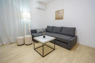 Kitieos 163 Suite in Finikoudes - Lanarka - 8