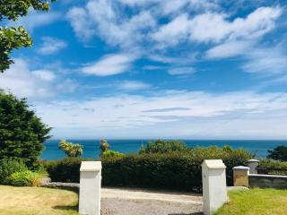 Seaview - - 9