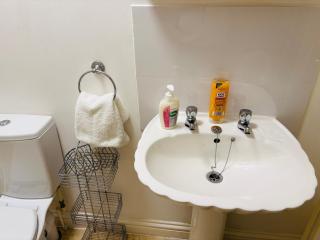 Captain Howey Hotel - New Romney - 4