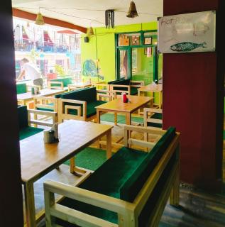 Non Stop Cafe Hostel & Stay - Manali - 0