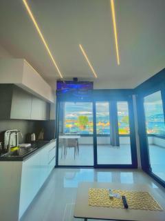 Villa San Sebastian - apartments on the beach with jacuzzi - Baška - 3