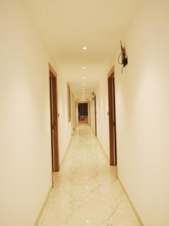 Hotel Star City Delhi - Near IGI Airport & Aerocity - 2