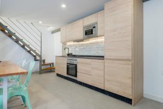 Buhaira suites, free parking and subway - Sevilla - 5