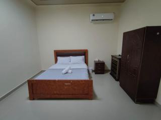 1 bedroom with hall - Al Ain - 4
