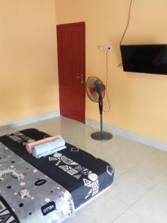 Zinzi's All-Inclusive Homestay - Sangyang - 5
