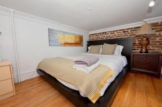Charming 3-Bedroom Apartment in Midtown West - New York - 7