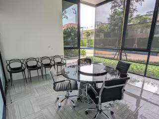 High Floor Luxury Studio with Great Views - 5