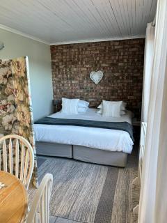 Glenelg Road Guesthouse - 6